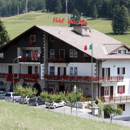 Hotel Des Alpes Castione della Presolana Exterior photo