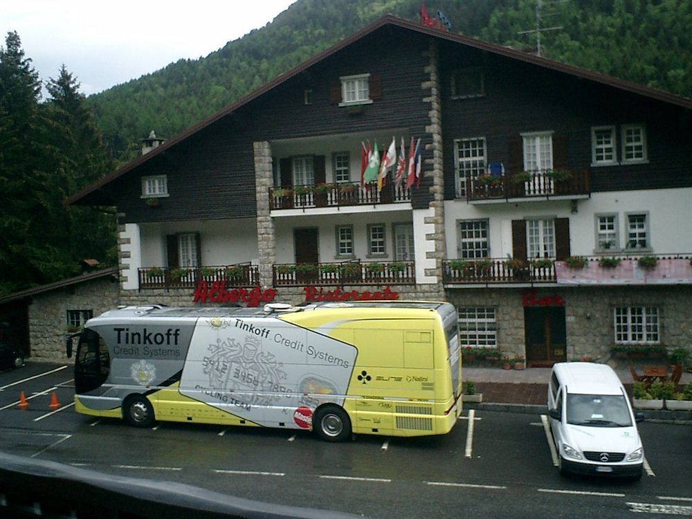 Hotel Des Alpes Castione della Presolana Exterior photo