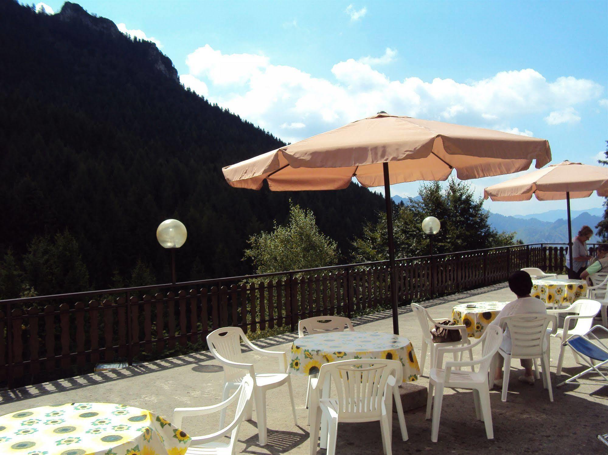 Hotel Des Alpes Castione della Presolana Exterior photo